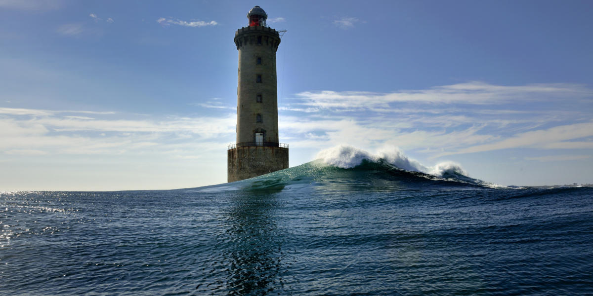 Laissez Vous Guider Par Les Phares De La Mer Diroise Tourisme Bretagne