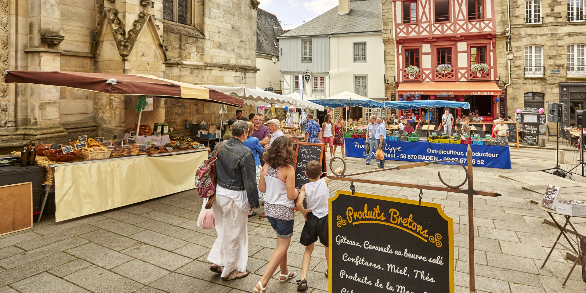 farmers market tours france