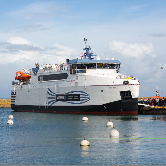 Inauguration du bateau le « BREIZH NEVEZ »