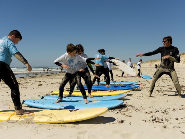 Rise Up - Ecole de surf - Plomeur