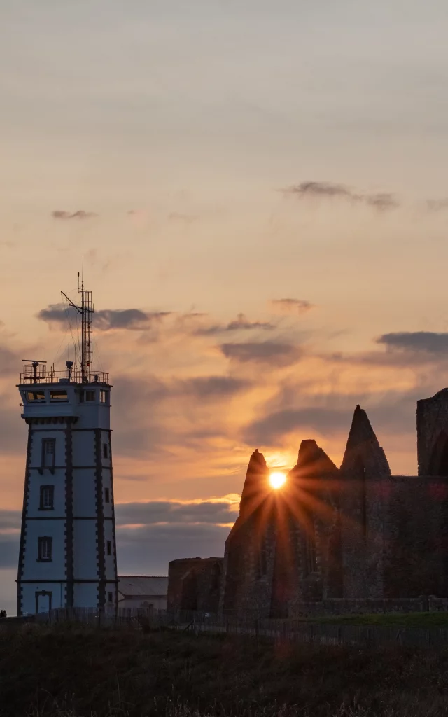 pointe-st-mathieu-rohart-gregory.jpg