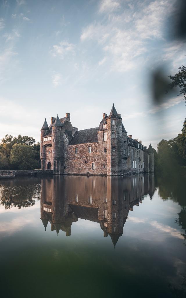 Chateau de Trécesson et ses douves